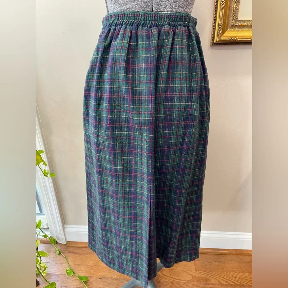 Kay Windsor Vintage‎ 1980s wool blend ladies skirt Union made-midi skirt-holiday
